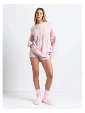 Skims sweater
